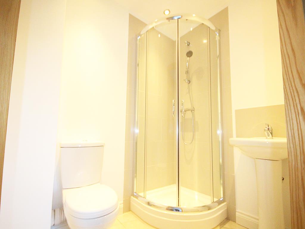 2 bedroom flat SSTC in Foulridge, Colne - IMG_0926.jpg